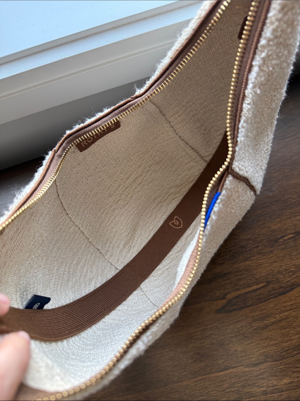 NWT Rothy's Cream Boucle Crescent Shoulder Bag with Brown Trim and Strap - Picture 3 of 5